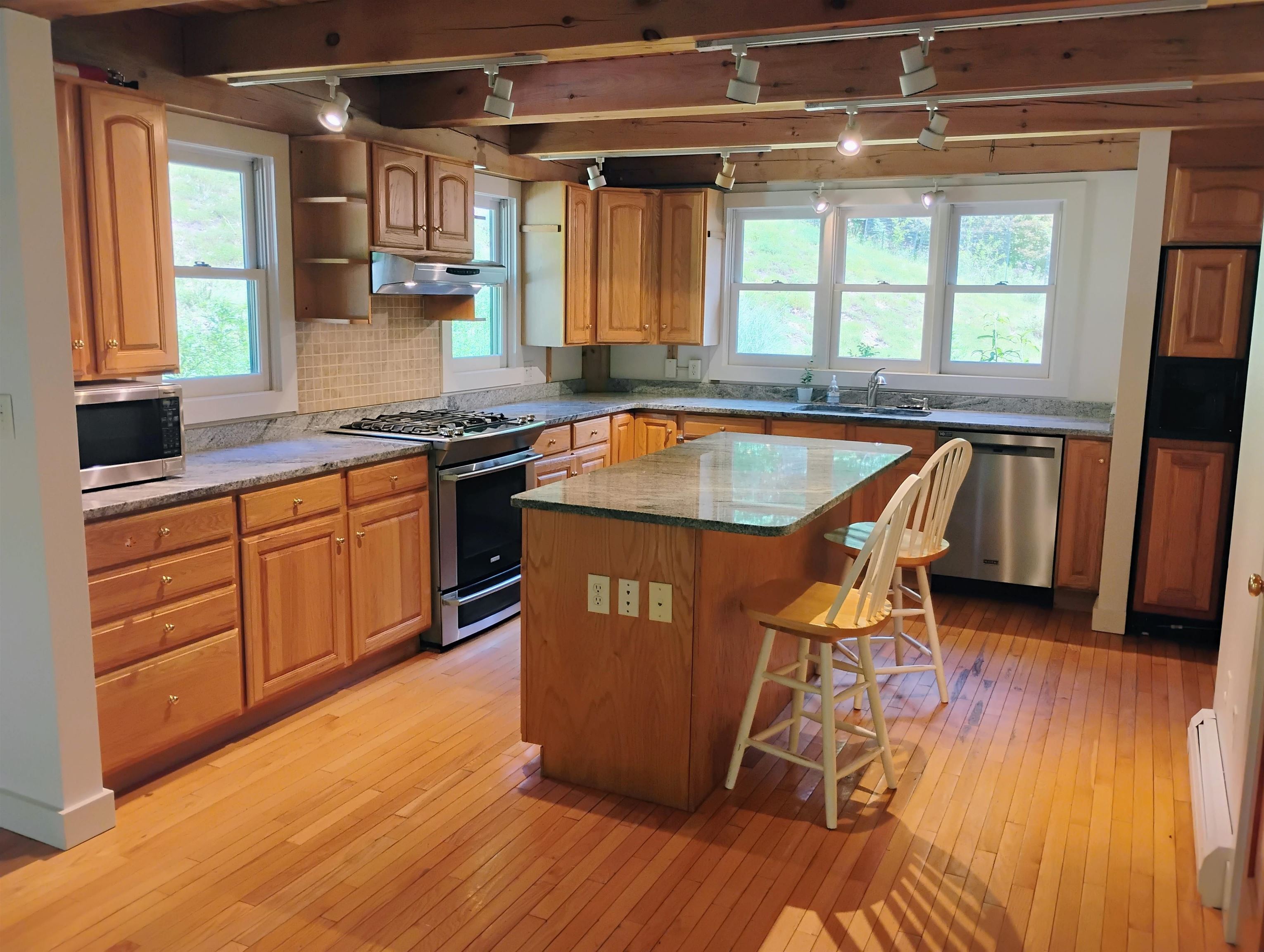 160 Akley Road Brattleboro, VT 05301 - Photo 14 of 40