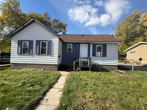 $162,500 | 412 North Hickory Street, Fond du Lac, WI 54937