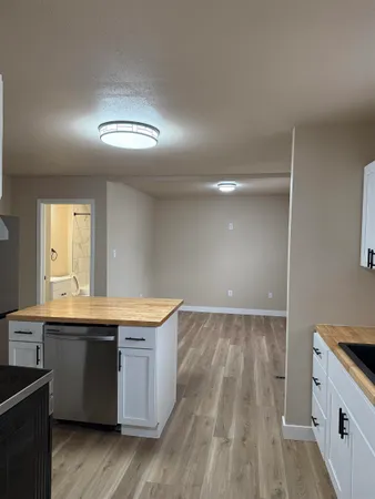 $162,500 | 412 North Hickory Street, Fond du Lac, WI 54937