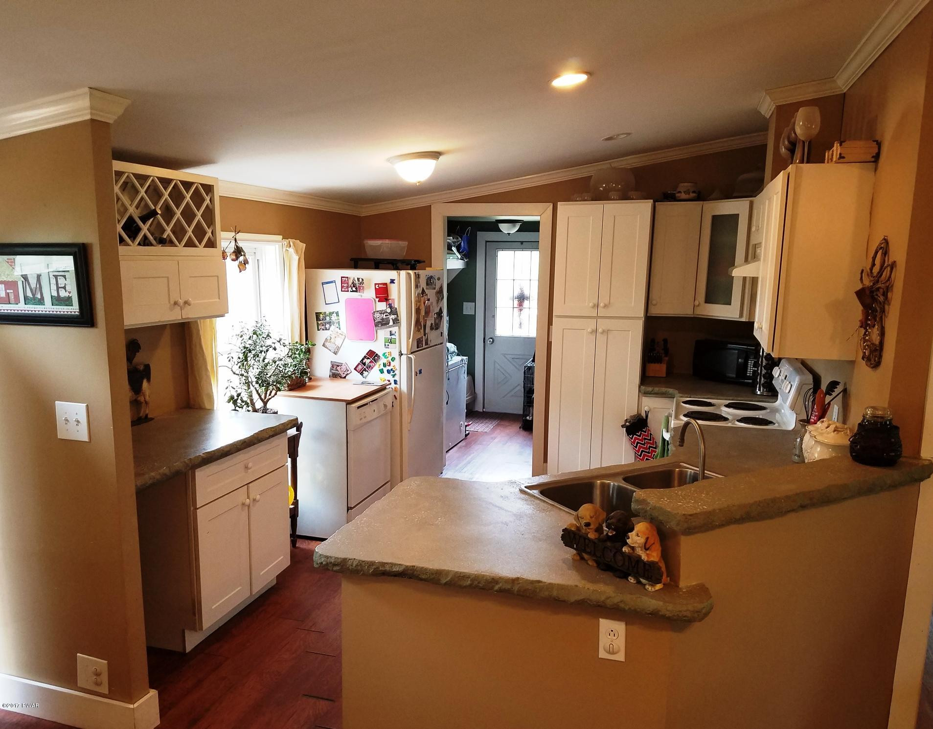 475 Atco Road Milanville, PA 18443 - Photo 10 of 32 kitchen