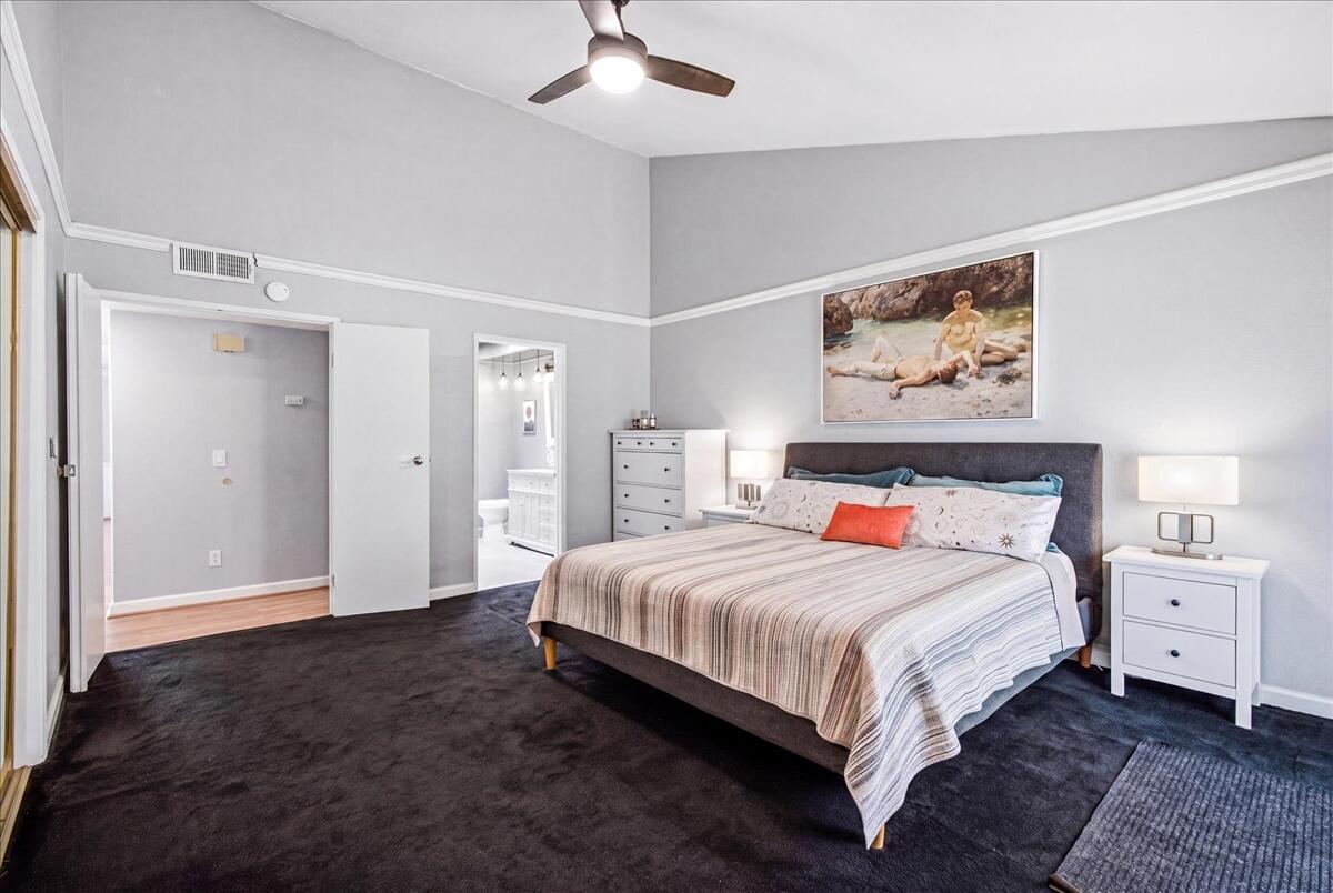 3155 Ramon Road, Unit 906 Palm Springs, CA 92264 - Photo 16 of 38 Primary bedroom w vaulted ceilings