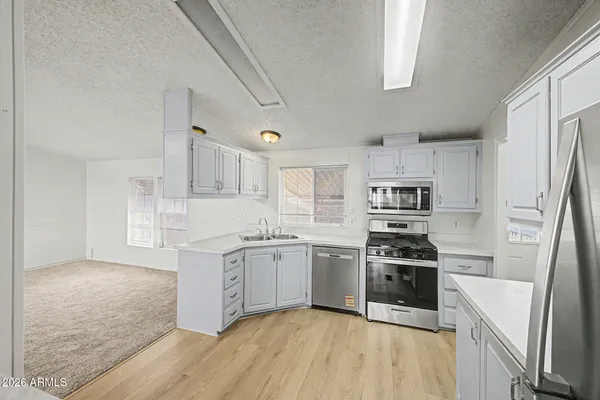 $135,900 | 2131 East Union Hills Drive, Unit M25, Phoenix, AZ 85024