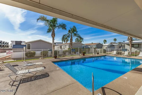 $135,900 | 2131 East Union Hills Drive, Unit M25, Phoenix, AZ 85024