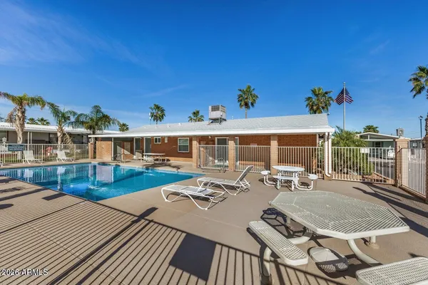 $135,900 | 2131 East Union Hills Drive, Unit M25, Phoenix, AZ 85024