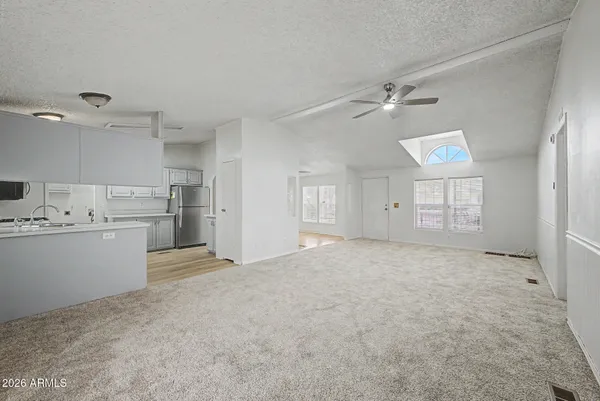 $135,900 | 2131 East Union Hills Drive, Unit M25, Phoenix, AZ 85024