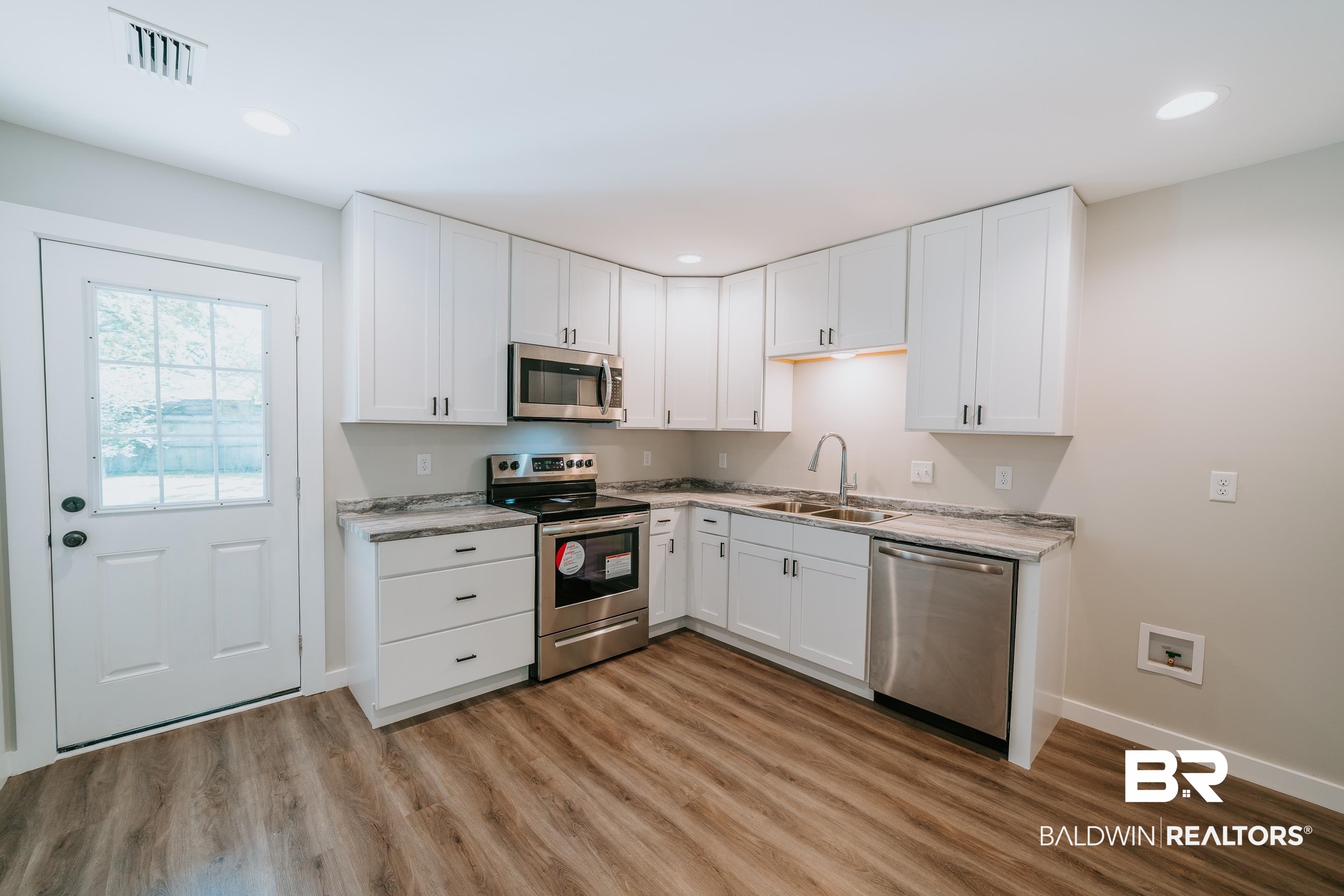 3101 Jane Street Mobile, AL 36606 - Photo 11 of 32