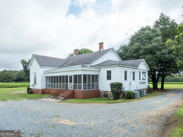 a view of a garden with a outdoor space