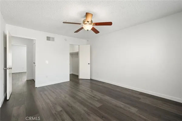 $489,000 | 22038 Vanowen Street, Unit 215, Woodland Hills, CA 91303