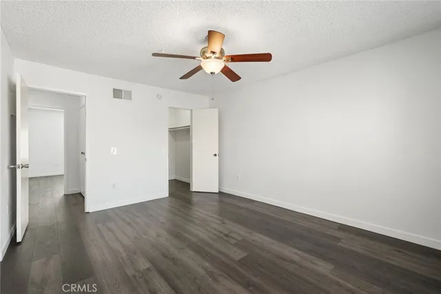 $499,000 | 22038 Vanowen Street, Unit 215, Woodland Hills, CA 91303