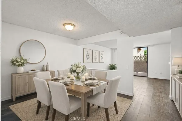 $489,000 | 22038 Vanowen Street, Unit 215, Woodland Hills, CA 91303