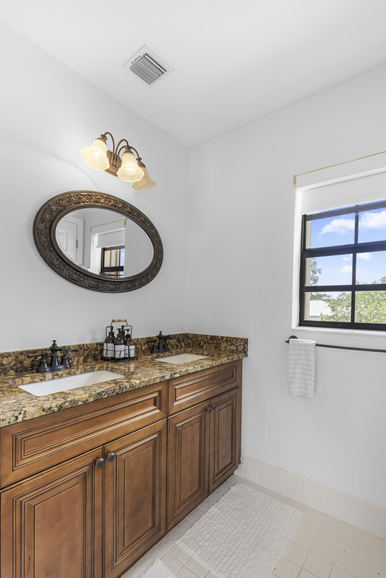 12715 Kingsway Road Wellington, FL 33414 - Photo 42 of 56 R6II1198