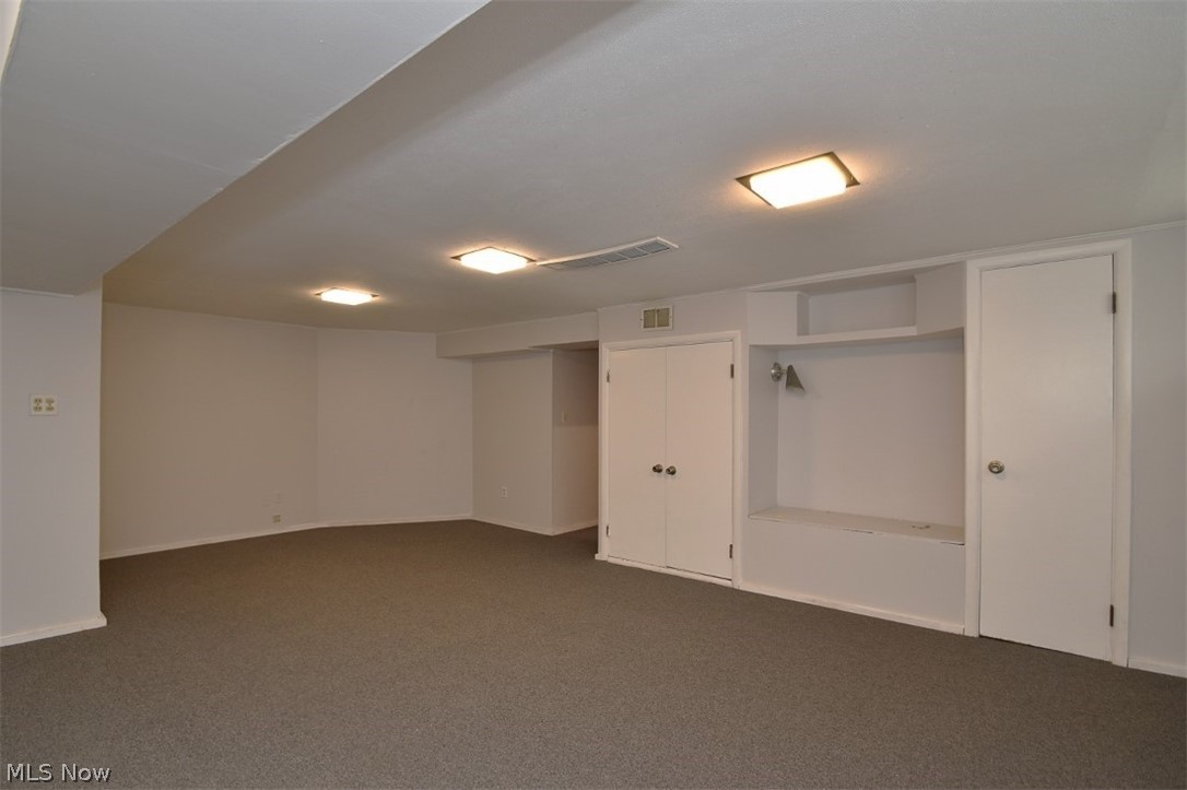 4105 Harwood Road Cleveland, OH 44121 - Photo 30 of 34