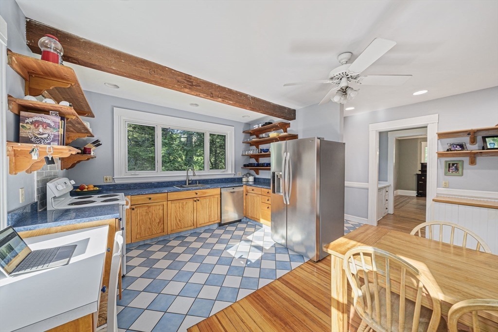 54 Brook Road Sharon, MA 02067 - Photo 11 of 40 Gallery Image 11