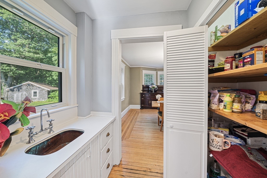 54 Brook Road Sharon, MA 02067 - Photo 15 of 40 Gallery Image 15