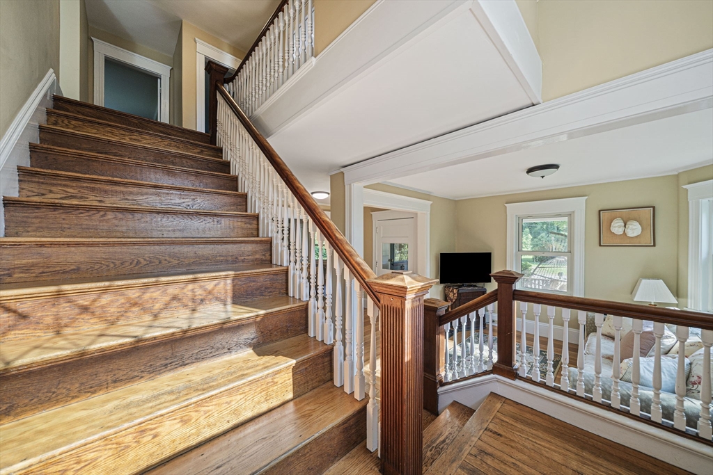 54 Brook Road Sharon, MA 02067 - Photo 20 of 40 Gallery Image 20