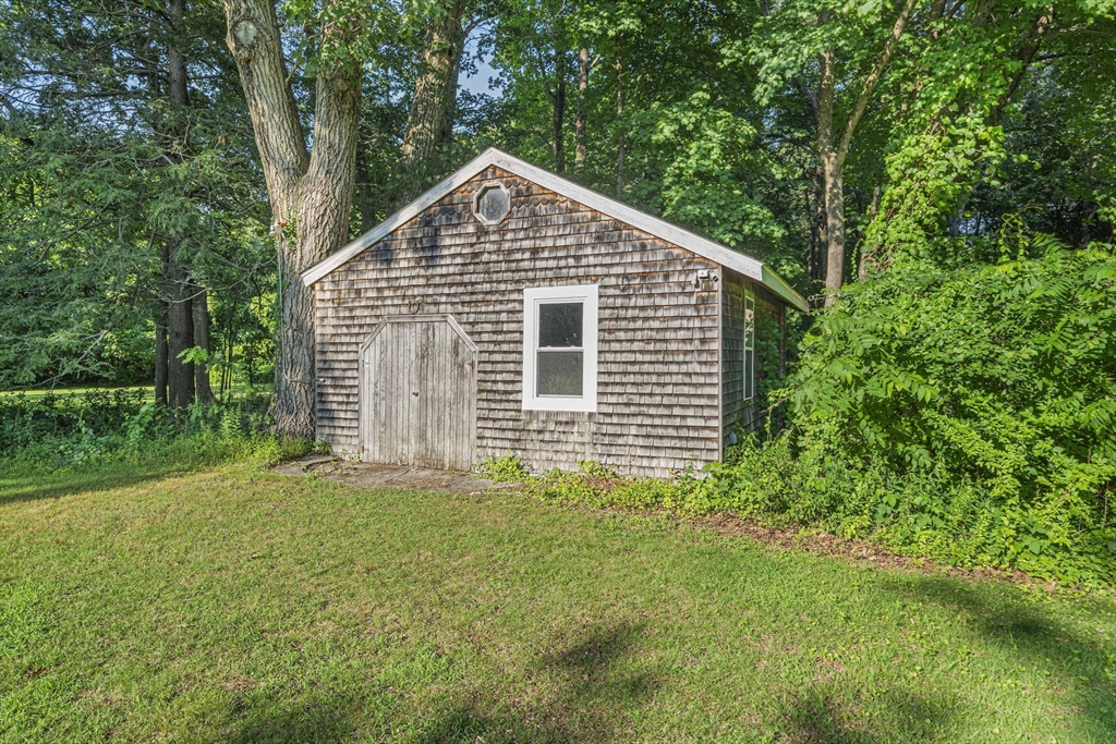 54 Brook Road Sharon, MA 02067 - Photo 39 of 40 Gallery Image 39