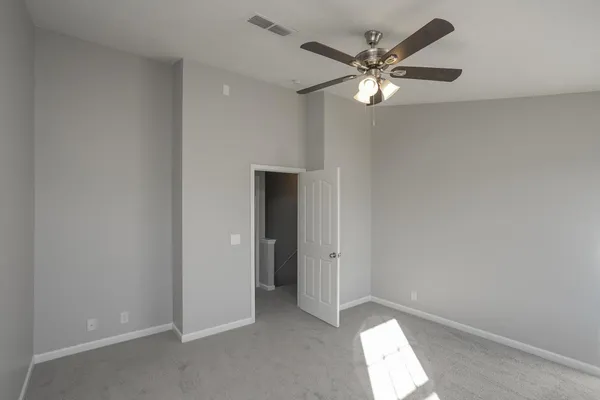 $1,645 | 2117 Victory Gallop Lane, Murfreesboro, TN 37128
