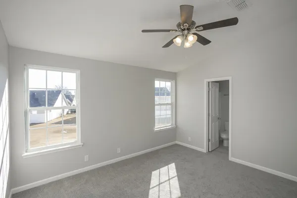 $1,645 | 2117 Victory Gallop Lane, Murfreesboro, TN 37128