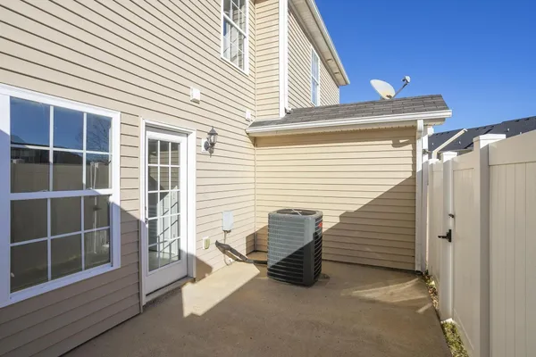 $1,645 | 2117 Victory Gallop Lane, Murfreesboro, TN 37128