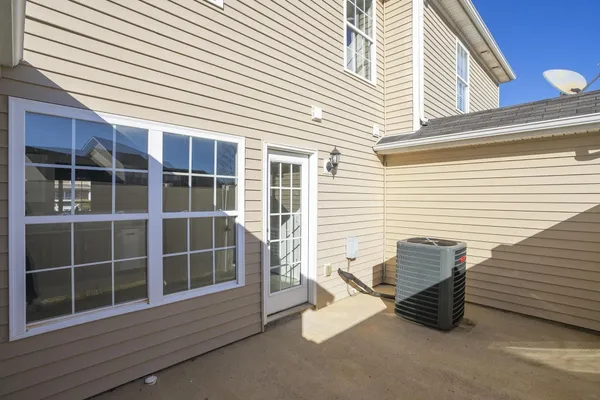 $1,645 | 2117 Victory Gallop Lane, Murfreesboro, TN 37128