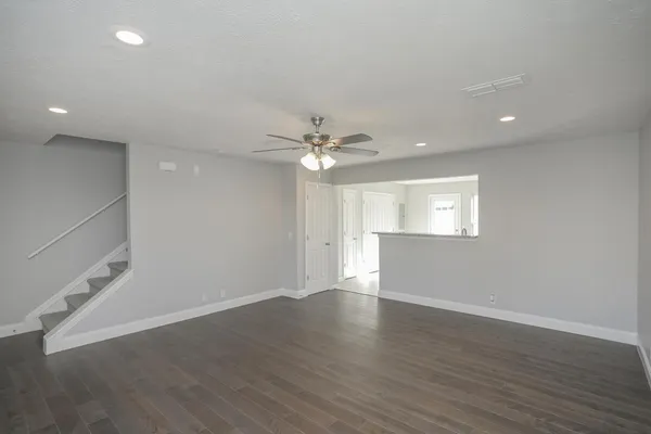 $1,645 | 2117 Victory Gallop Lane, Murfreesboro, TN 37128
