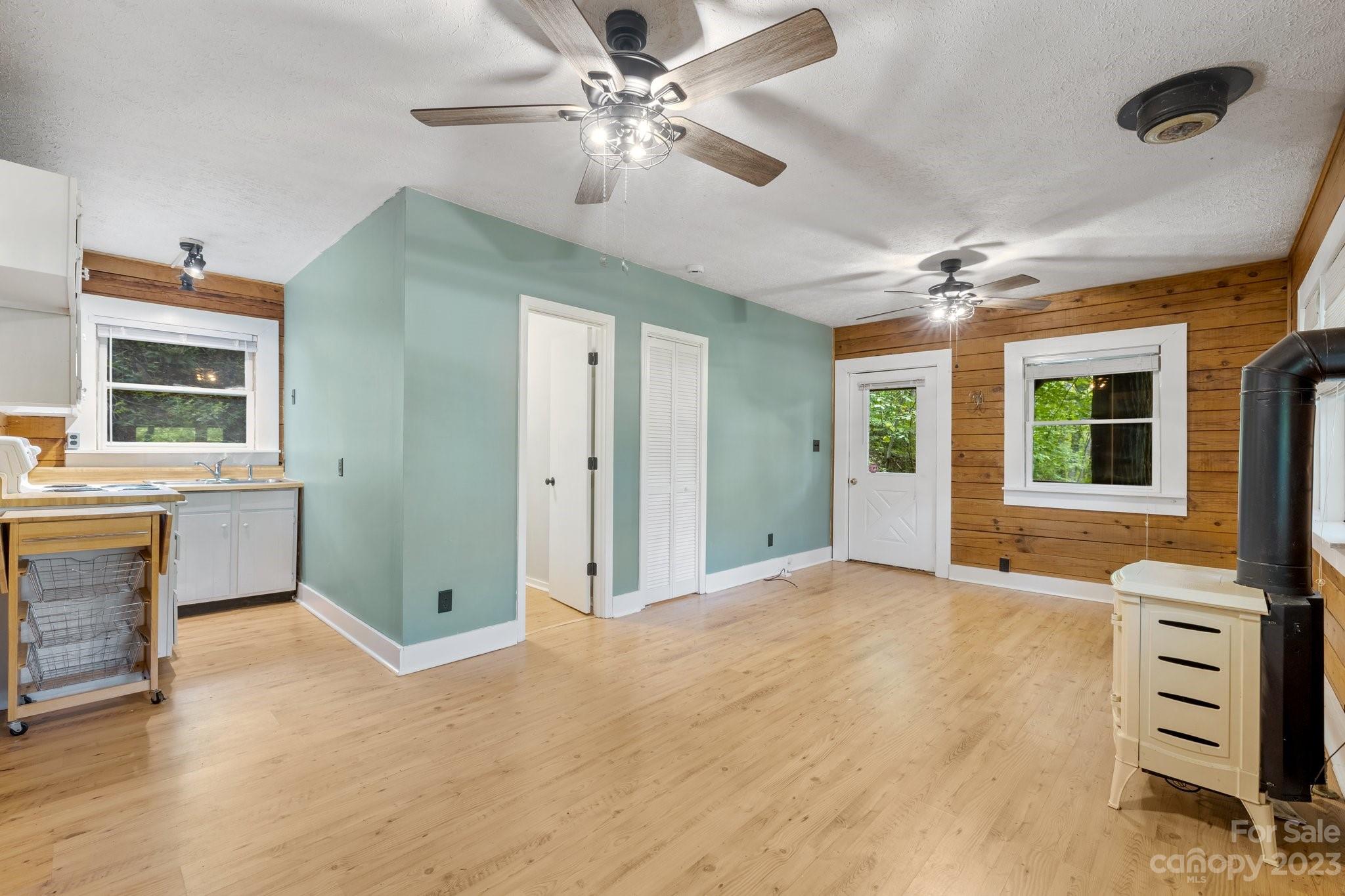 59 Granny Shepherd Road Mars Hill, NC 28754 - Photo 10 of 20 Gallery Image 10