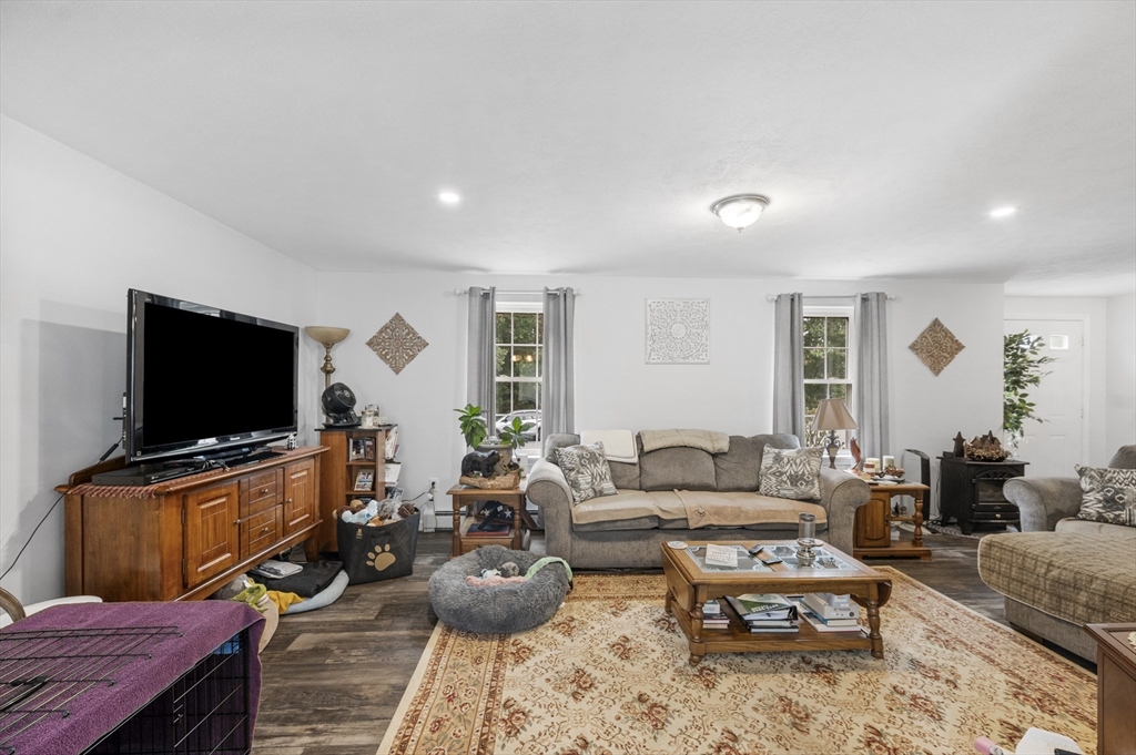 45 Chestnut Street Athol, MA 01331 - Photo 24 of 41