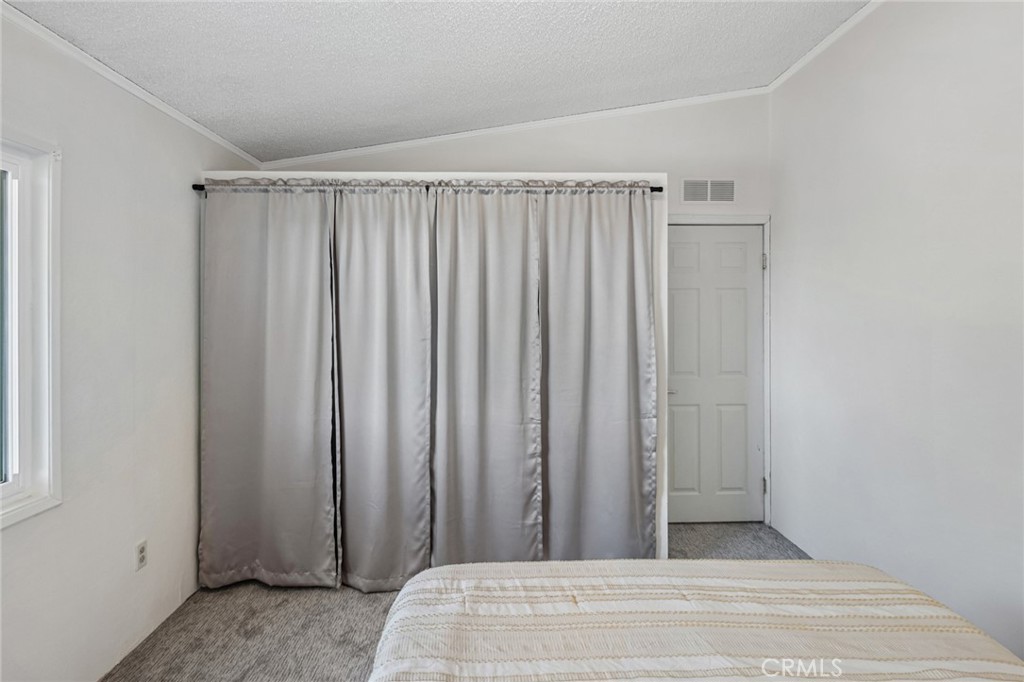 8837 Malpaso Road Phelan, CA 92371 - Photo 22 of 72
