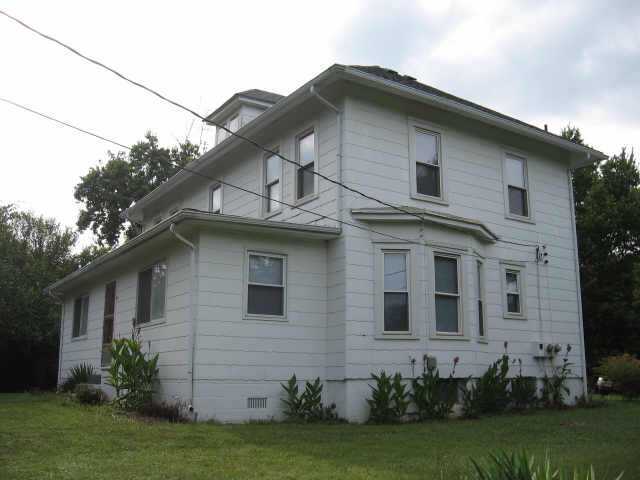 1958-960 Rathmell Road Columbus, OH 43207 - Photo 2 of 5 Gallery Image 2