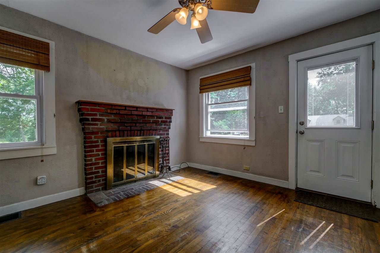 21 Castle Hill Road Pelham, NH 03076 - Photo 7 of 29