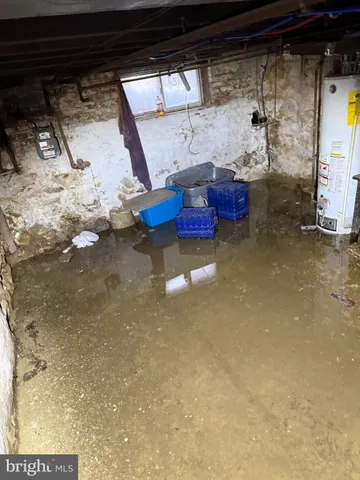 $68,000 | 4466 North Gratz Street, Philadelphia, PA 19140