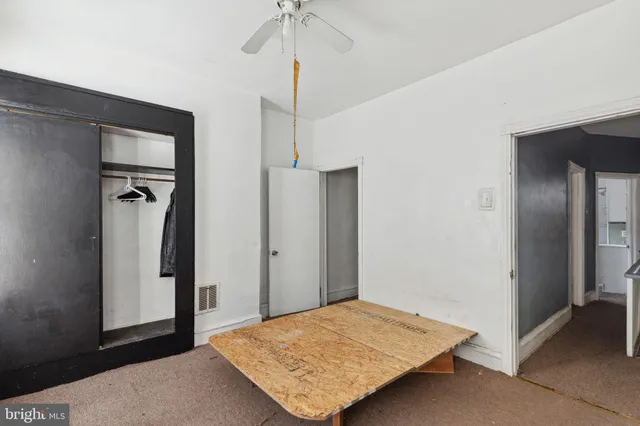 $68,000 | 4466 North Gratz Street, Philadelphia, PA 19140