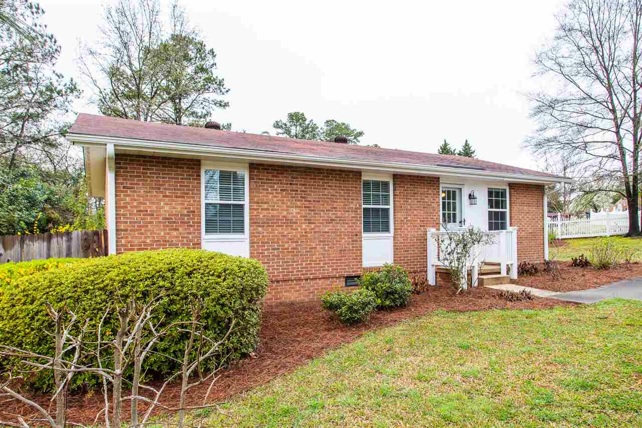 624 Peyton Street Raleigh, NC 27610 - Photo 2 of 21 Photo 2