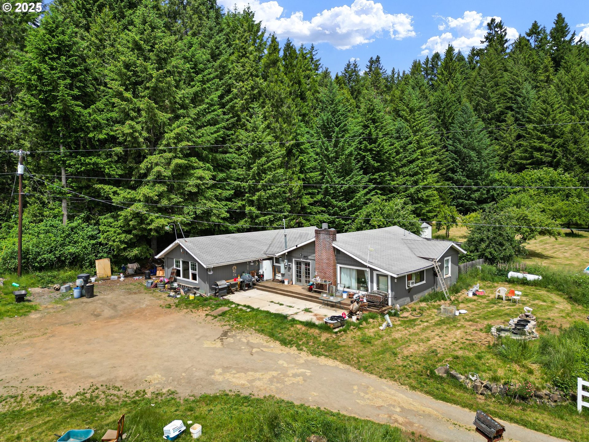 36285 Row River Road Cottage Grove, OR 97424 - Photo 3 of 46