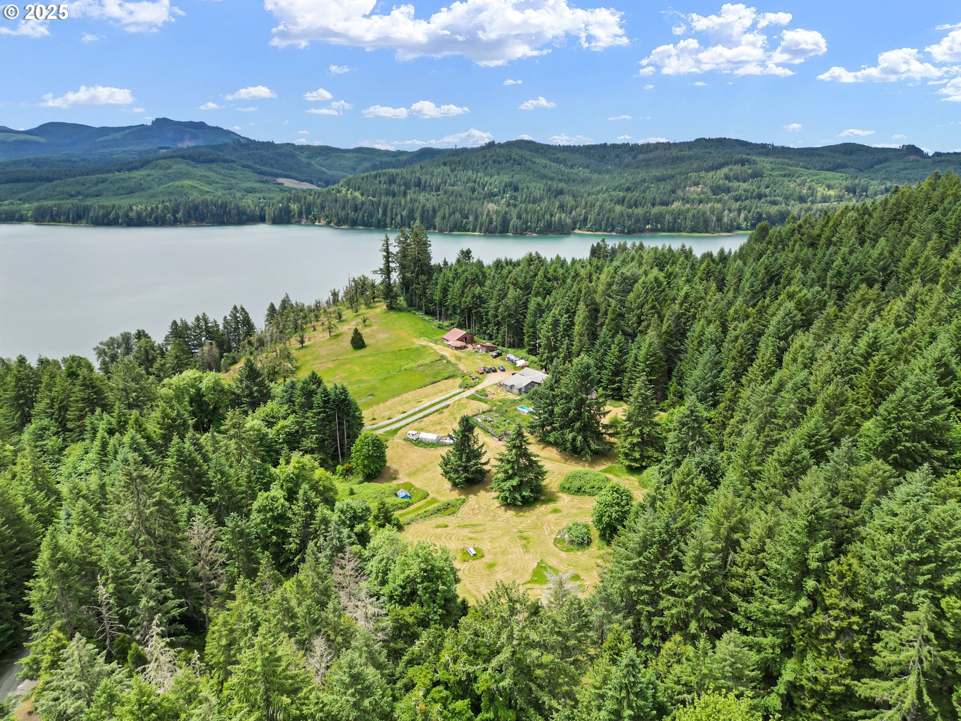 36285 Row River Road Cottage Grove, OR 97424 - Photo 42 of 46