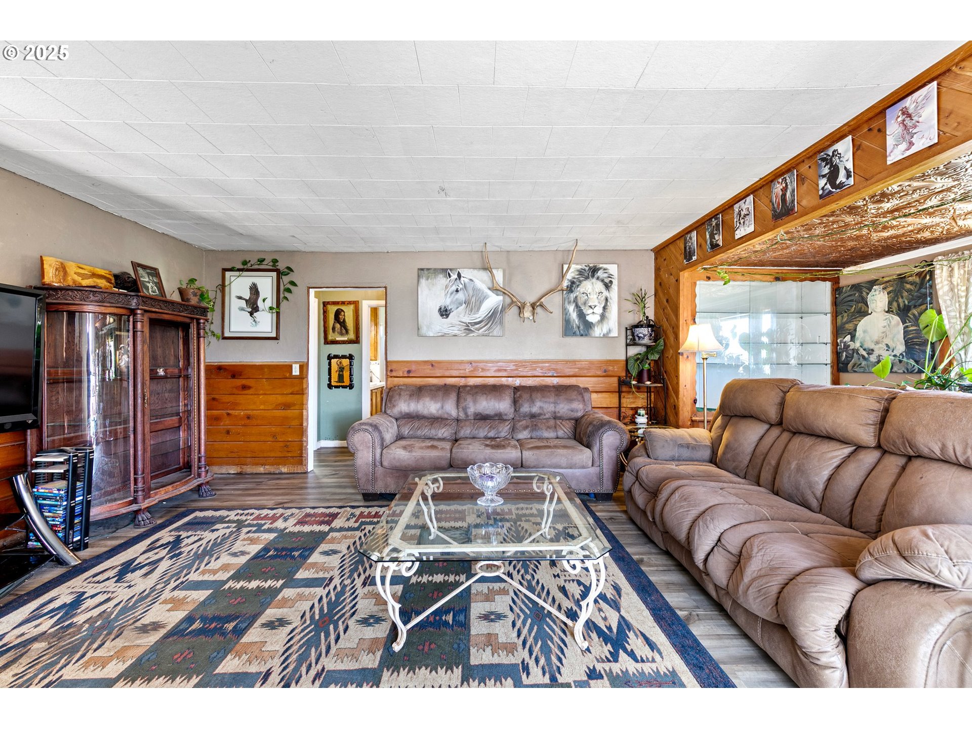 36285 Row River Road Cottage Grove, OR 97424 - Photo 6 of 46