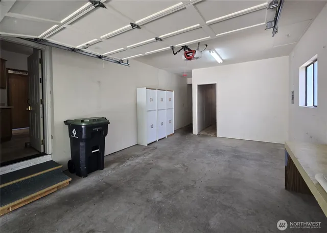 a view of a storage & utility room