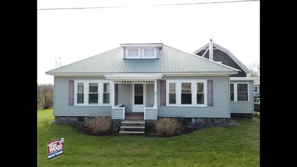 $520,000 | 930 Main Street, Monmouth, ME 04259