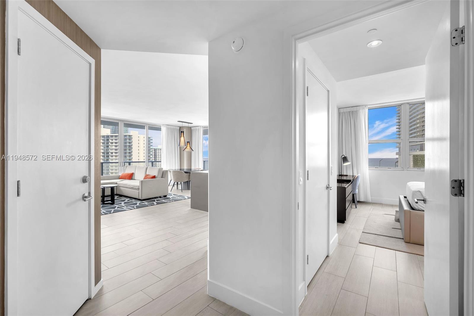 4010 South Ocean Drive, Unit R701 Hollywood, FL 33019 - Photo 5 of 46 a view of a living room