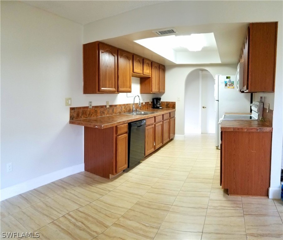 7545 Morgan Road Fort Myers, FL 33967 - Photo 8 of 19 Gallery Image 8
