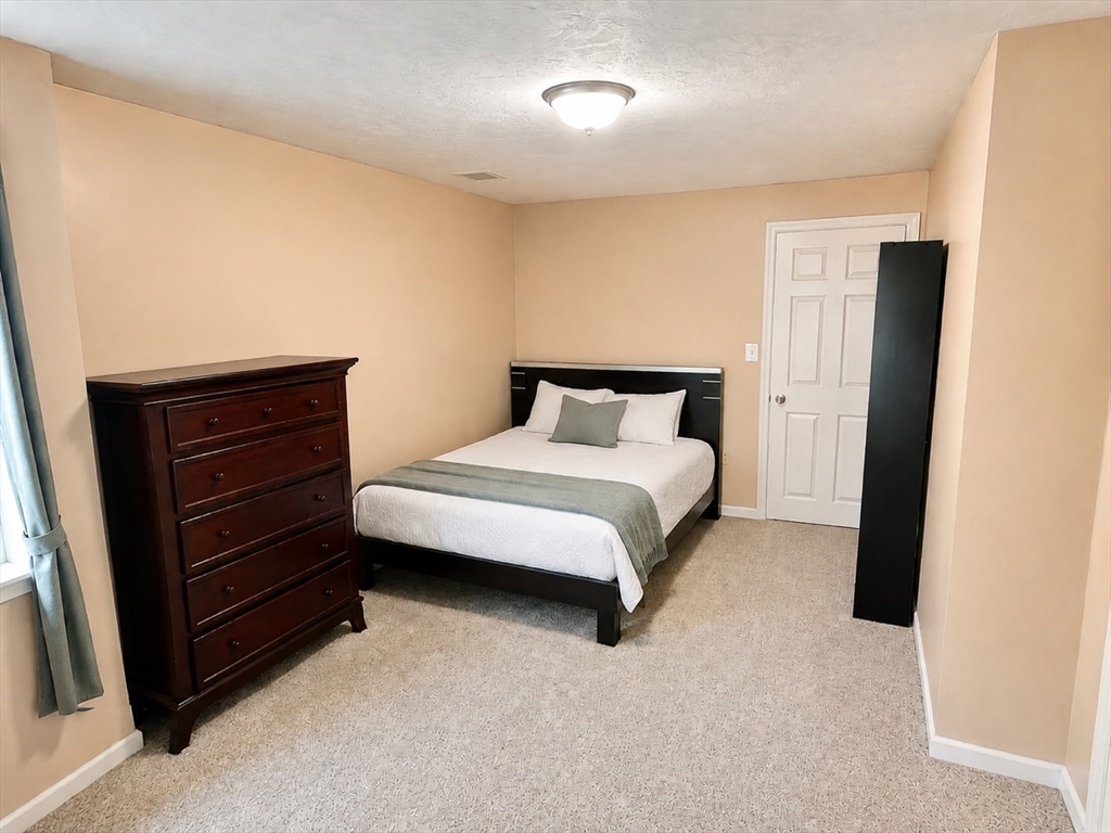 19 Fairview Road Framingham, MA 01702 - Photo 20 of 27