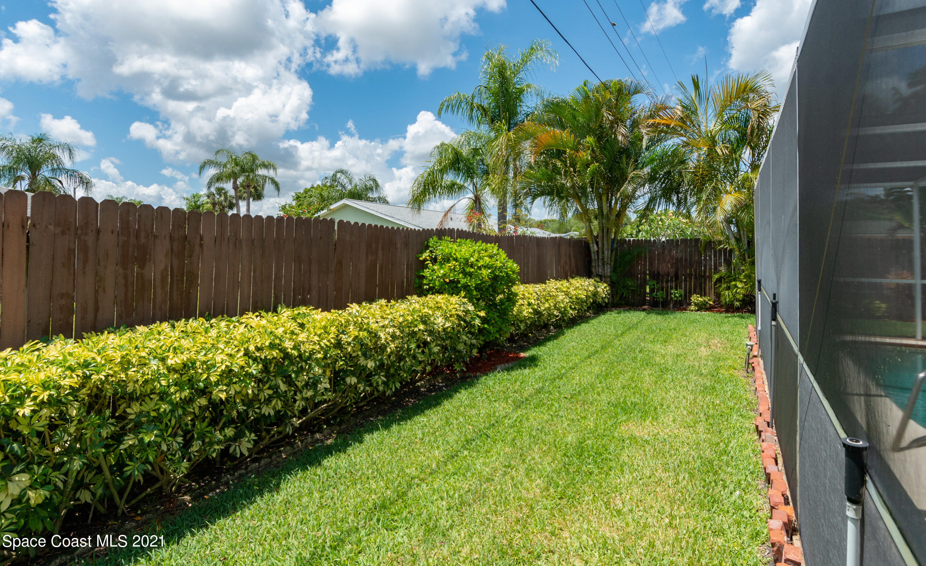 2833 Rheims Avenue Melbourne, FL 32935 - Photo 25 of 28 large-21