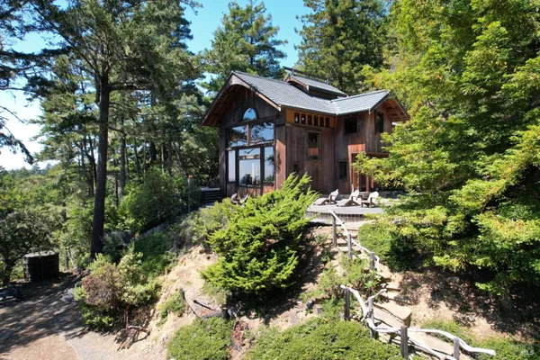 $3,500,000 | 46900 Gypsy Flat Road, Gualala, CA 95445