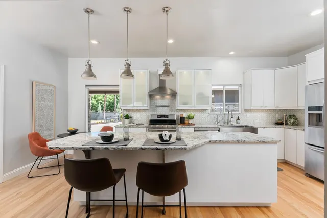 $1,040,000 | 4935 Fair Oaks Boulevard, Carmichael, CA 95608