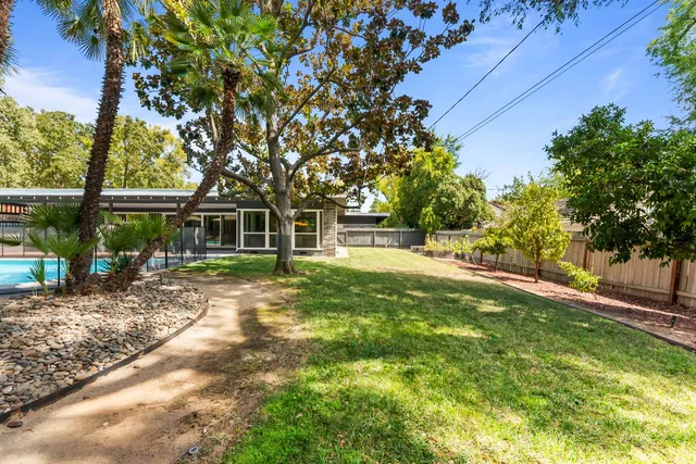 $1,040,000 | 4935 Fair Oaks Boulevard, Carmichael, CA 95608