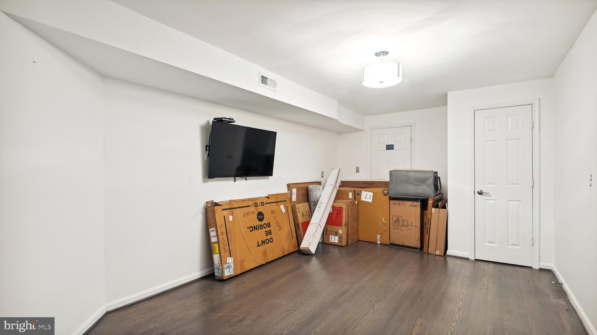 1245 Beverly Road McLean, VA 22101 - Photo 48 of 57 Gallery Image 48