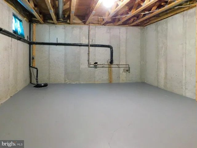 $489,000 | 34 Morgan Drive, Clayton, NJ 08312