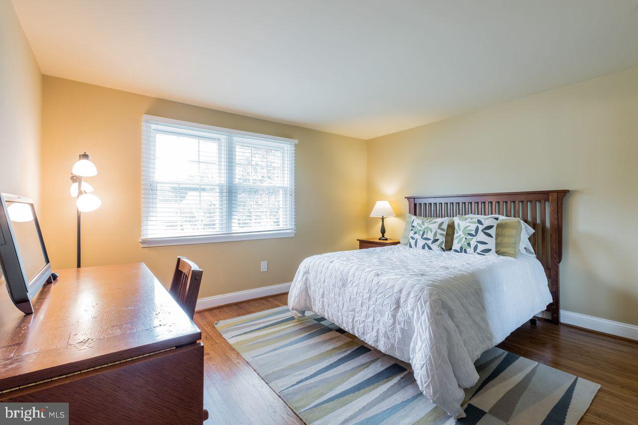 207 Shenandoah Road Cinnaminson, NJ 08077 - Photo 22 of 35 Bedroom #3