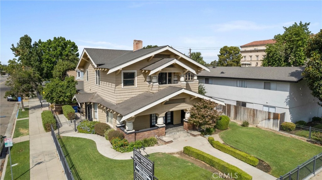 1701 F Street Bakersfield, CA 93301 - Photo 2 of 36