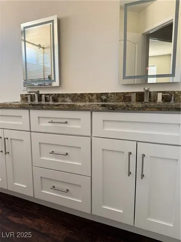 $3,000 | 9428 Cedar Heights Avenue, Las Vegas, NV 89134